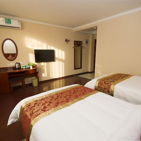 Greentree Inn Taizhou New District Hospital Of People' S Hospital Mingliu Express Hotel Экстерьер фото